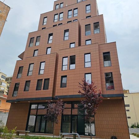 Daily Apartment In Center Tirana Exterior foto
